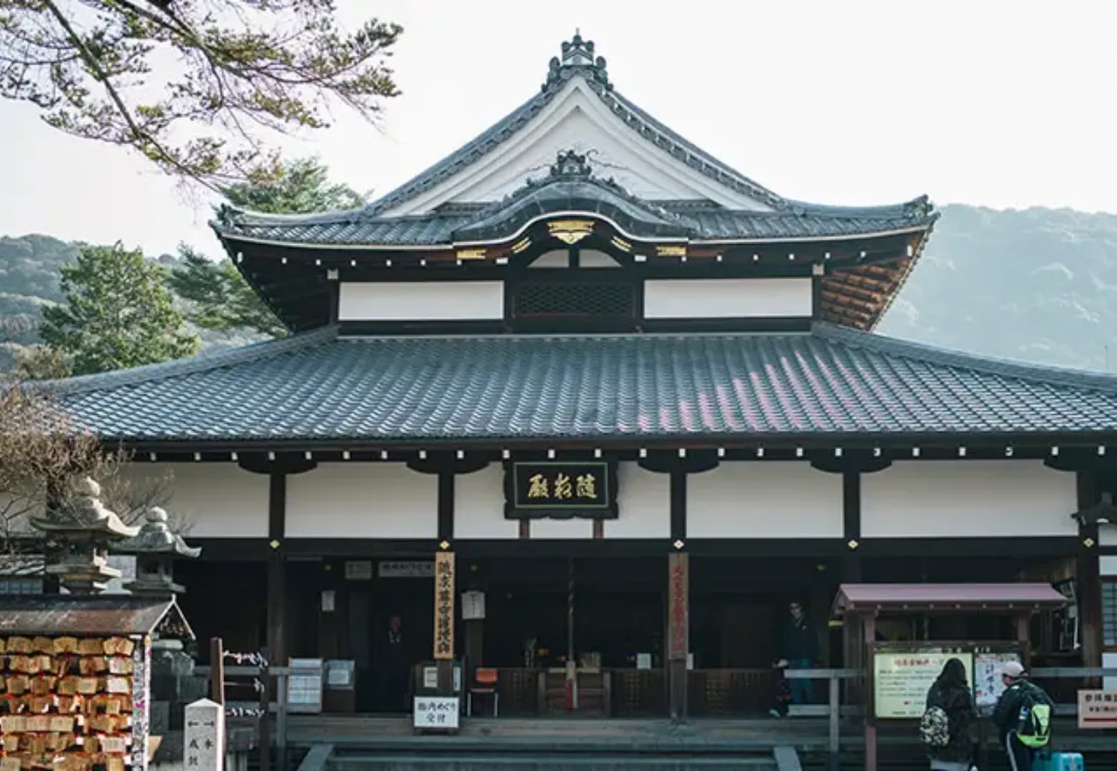 วัดคิโยมิสึเดระ หรือ วัดน้ำใส (Kiyomizu-dera)