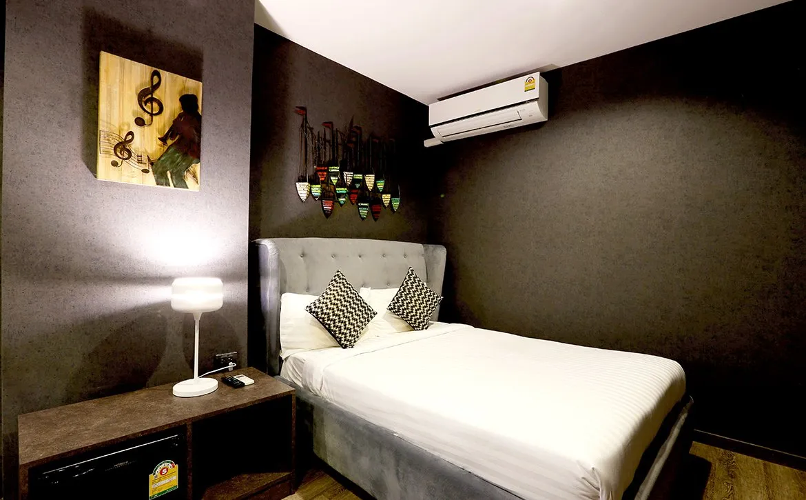 15. The Printing House Poshtel Bangkok — ที่พักดีไซน์ลอฟต์ในย่านเมืองเก่า