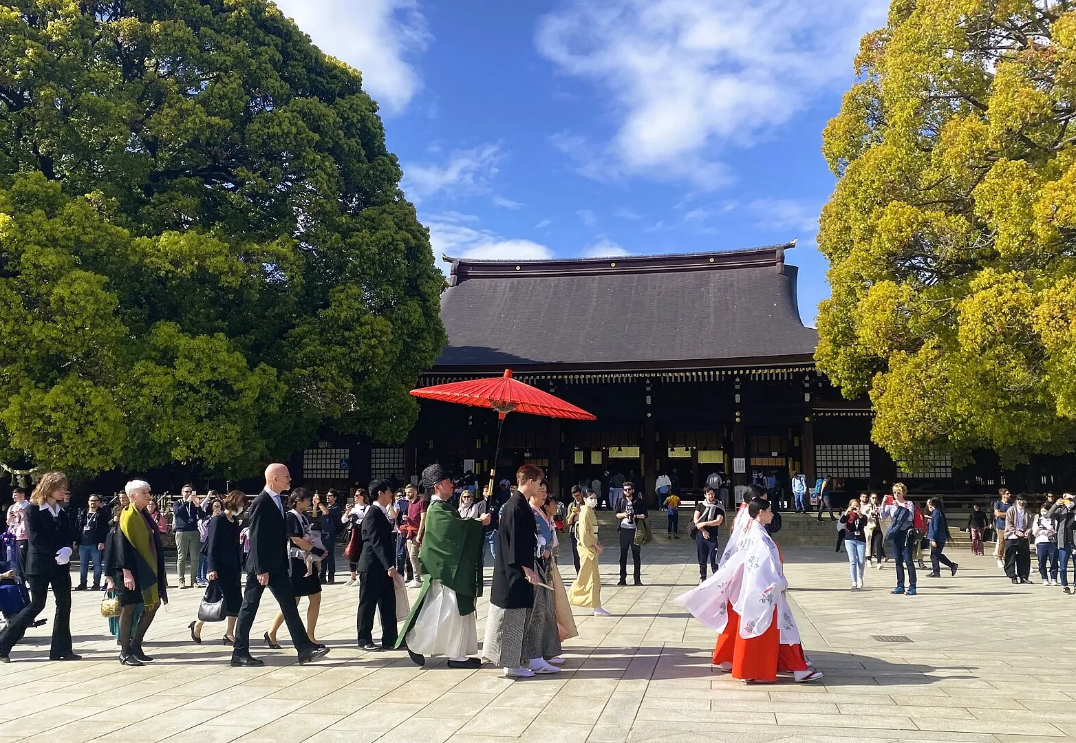 ศาลเจ้าเมจิ (Meiji Shrine)