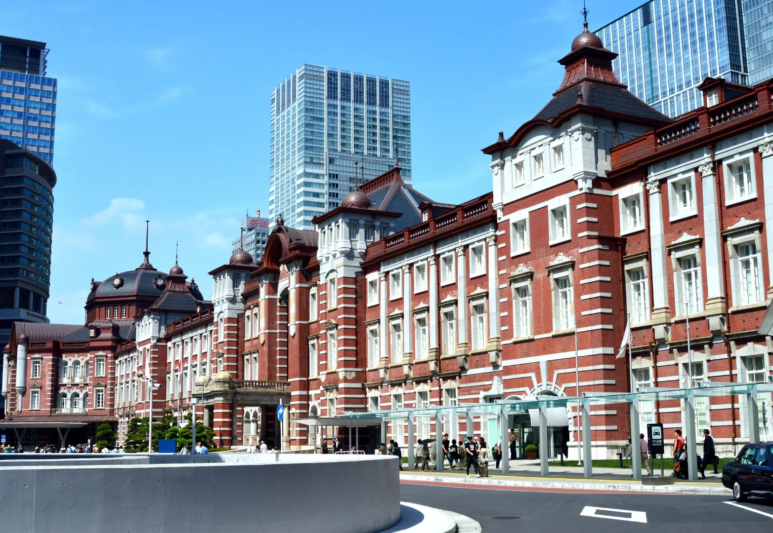19. สถานีโตเกียว (Tokyo Station Marunouchi Building)