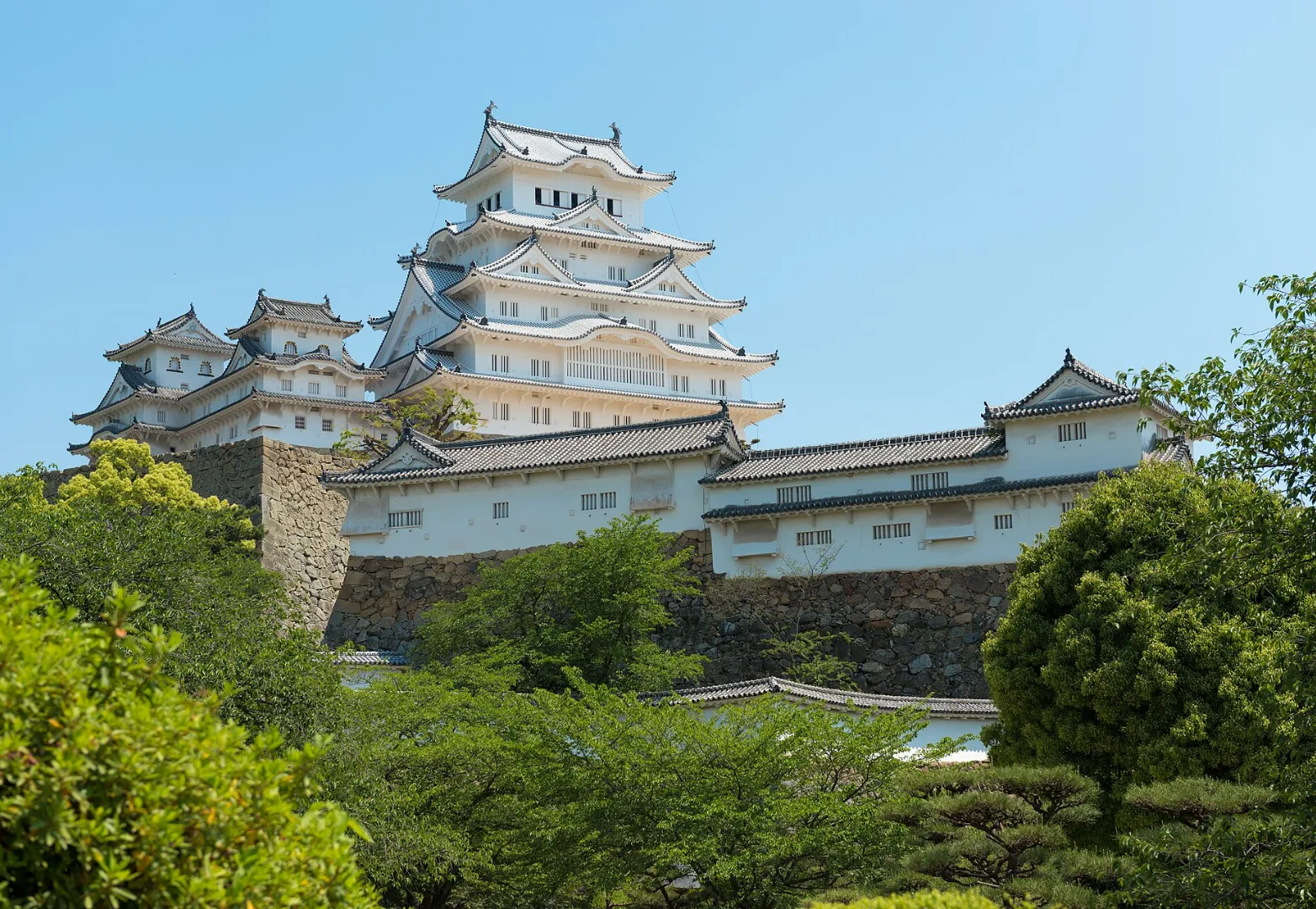 ปราสาทฮิเมจิ (Himeji Castle)